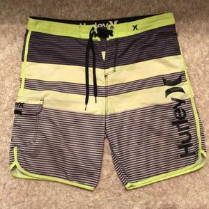 Hurley boardshorts